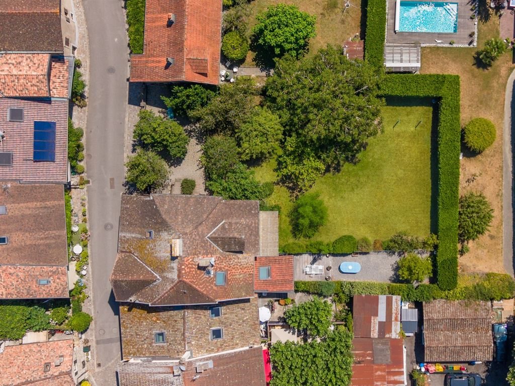 Maison à vendre, 170m², Nernier