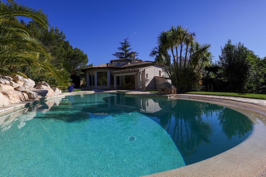 Maison à vendre, 240m², Meyreuil