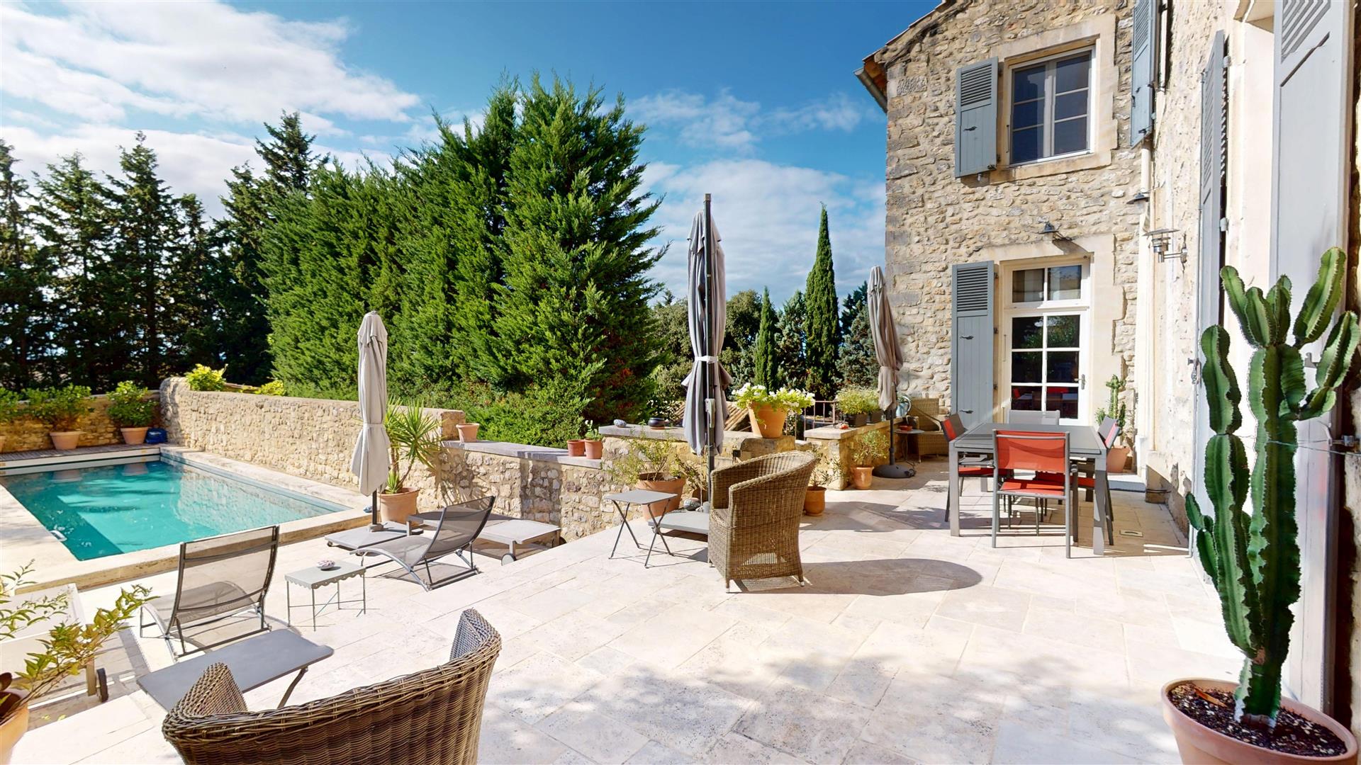 Maison à vendre, 240m², Saint-Paul-Trois-Châteaux