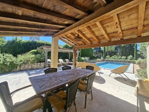 Maison à vendre, 236m², Fontvieille