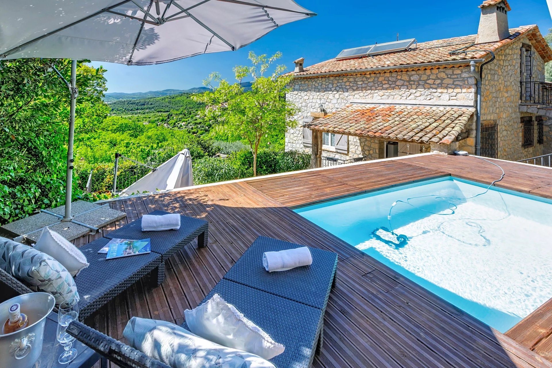Maison à vendre, 220m², Montauroux