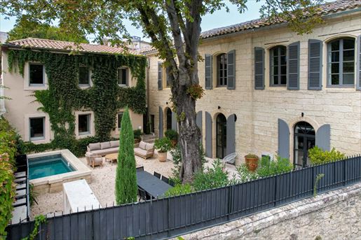 Maison 281 m² · à Uzès · 281 m² · 1 505 000 €