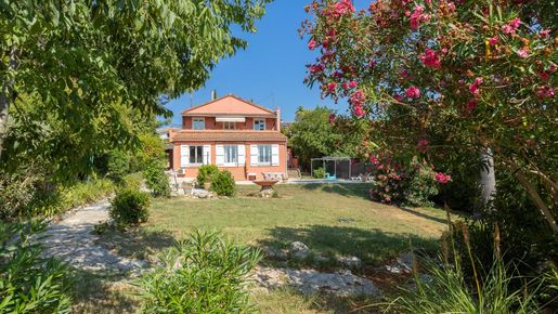 Maison 222 m² · à Mandelieu-la-Napoule · 222 m² · 1 185 000 €