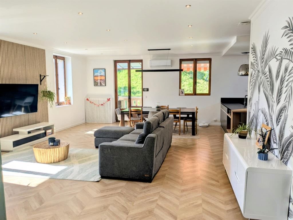 Appartement à vendre, 270m², Evian-les-Bains