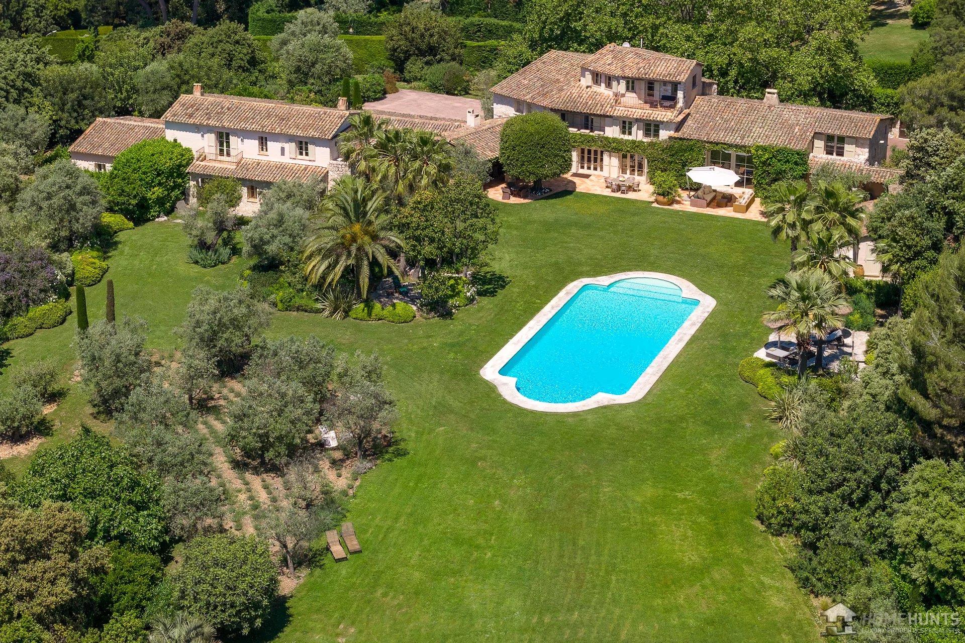 Maison à vendre, 730m², Saint-Paul-de-Vence