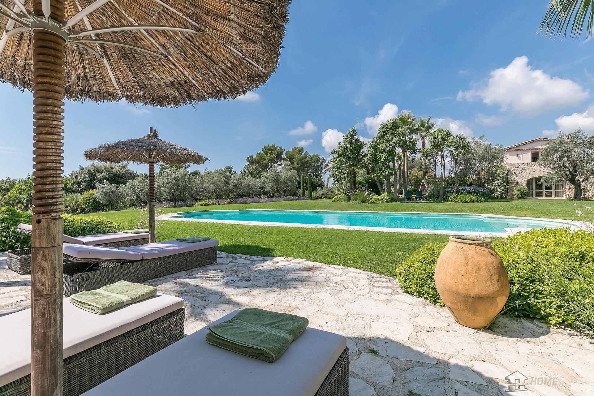 Maison à vendre, 730m², Saint-Paul-de-Vence