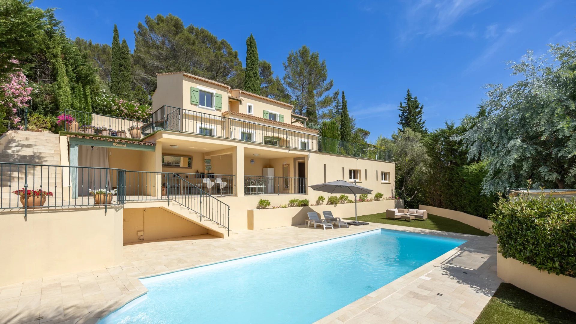 Maison à vendre, 249m², Mandelieu-la-Napoule