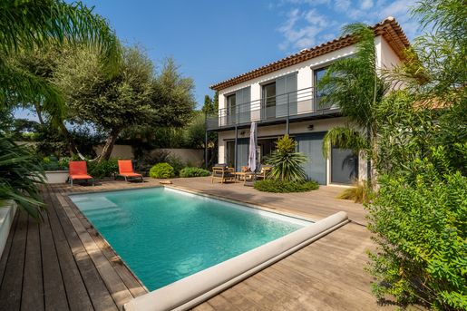 Maison 7 pièces 180 m² · à Six-Fours-les-Plages · 180 m² · 1 195 000 €