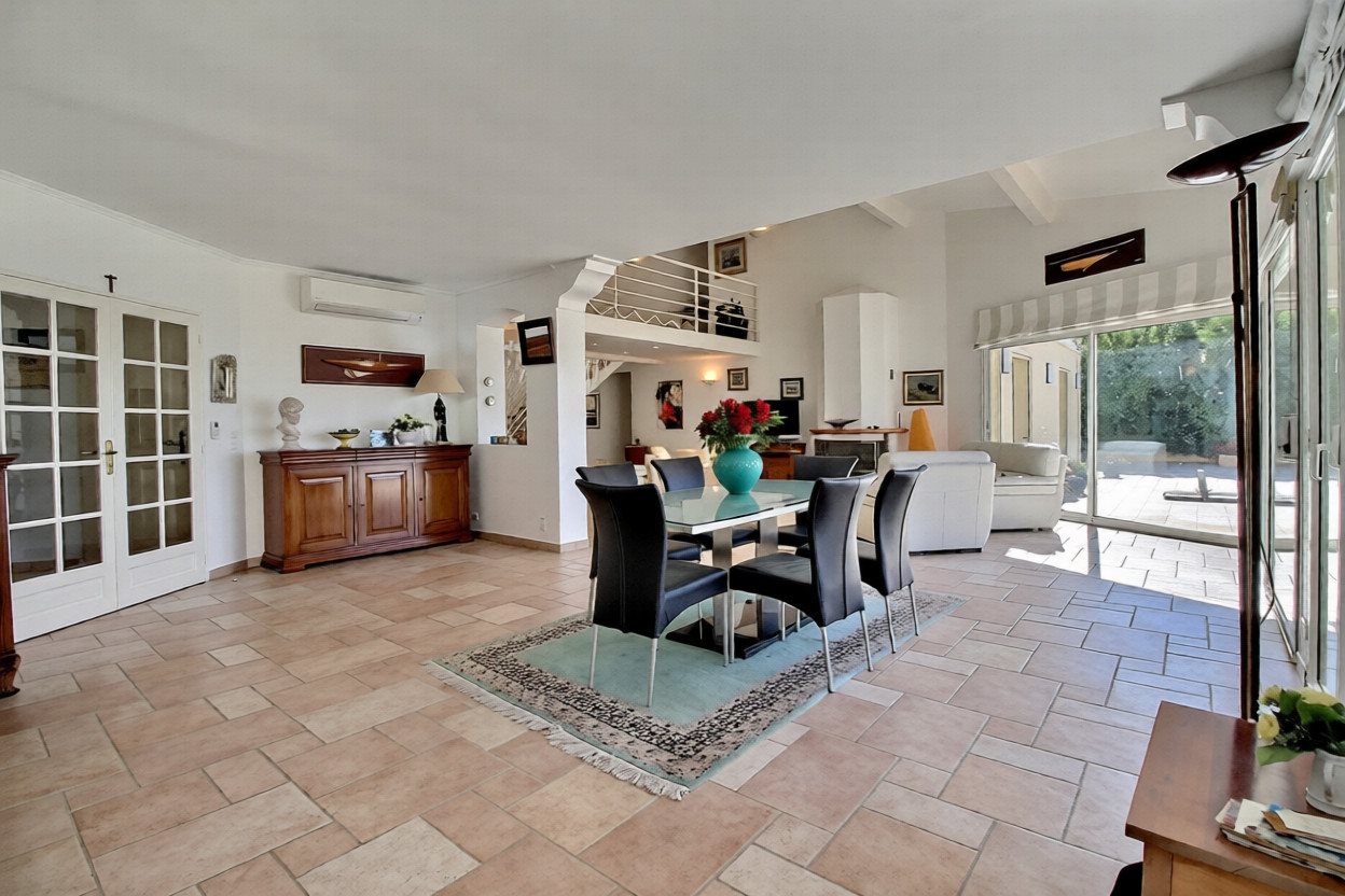 Maison à vendre, 272m², Cavalaire-sur-Mer