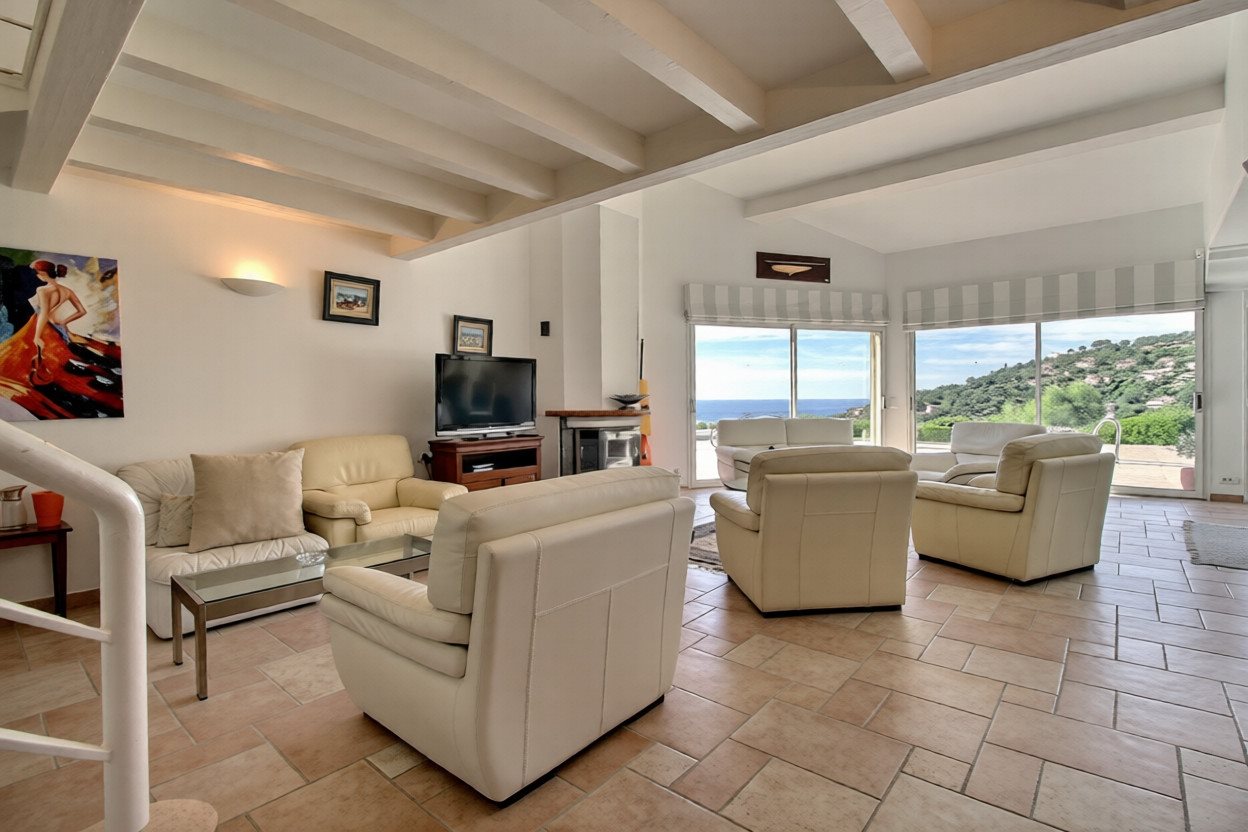 Maison à vendre, 272m², Cavalaire-sur-Mer
