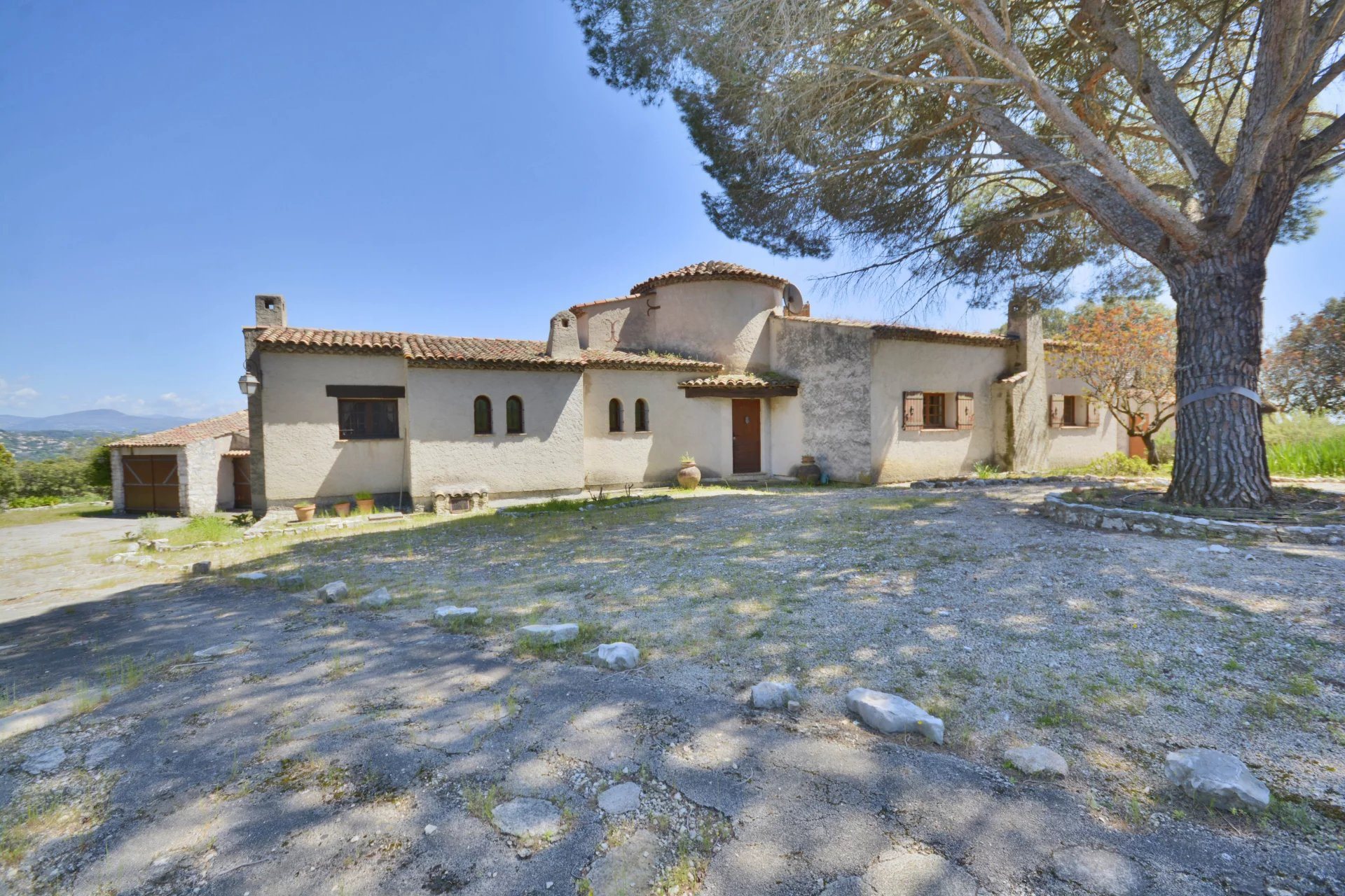 Maison à vendre, 350m², Roquefort-les-Pins