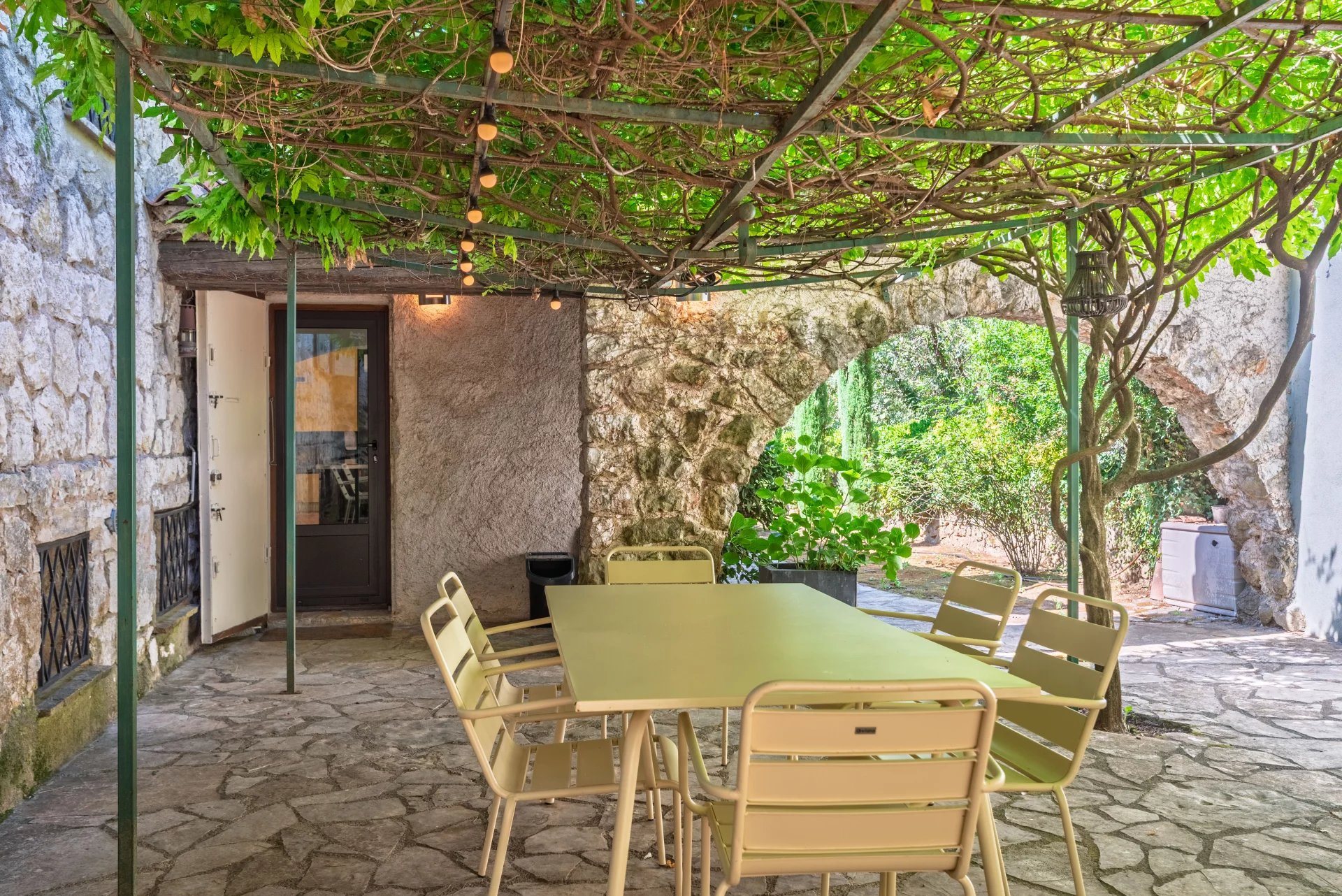 Maison à vendre, 203m², Roquefort-les-Pins