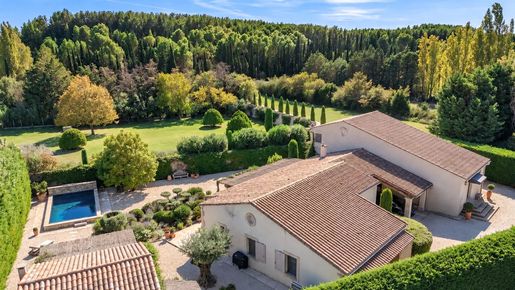 Maison 287 m² · à Maussane-les-Alpilles · 287 m² · 1 390 000 €