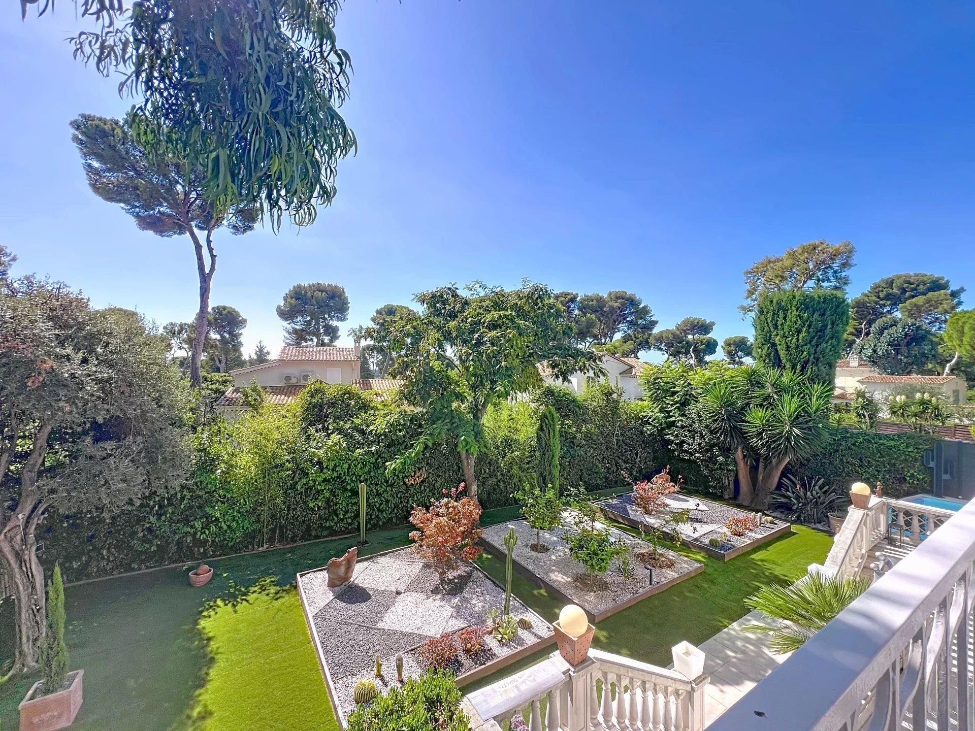 Maison à vendre, 142m², Cap d'Antibes