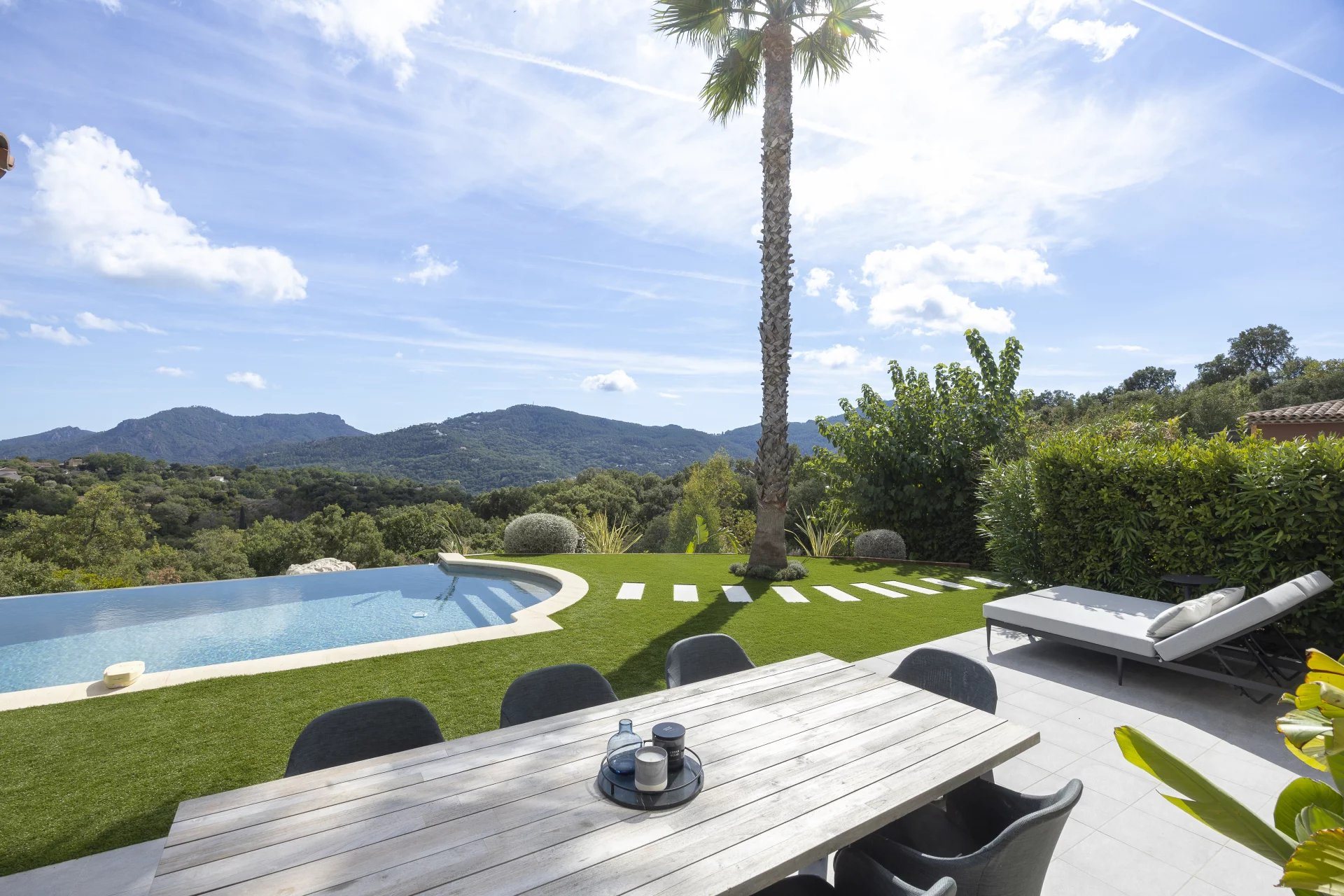 Maison à vendre, 237m², Les Mayons