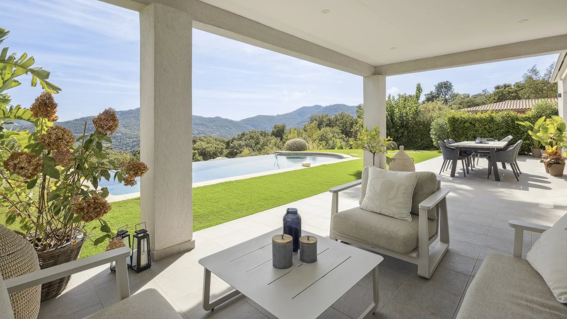 Maison à vendre, 237m², Les Mayons