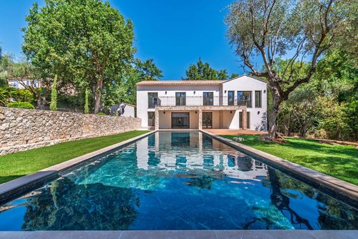 Maison 239 m² · à Châteauneuf-Grasse · 239 m² · 2 250 000 €