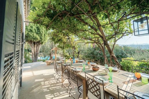 Maison 317 m² · à Opio · 317 m² · 2 790 000 €