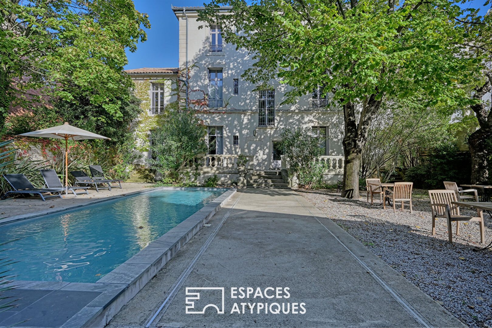 Maison à vendre, 434m², Nîmes