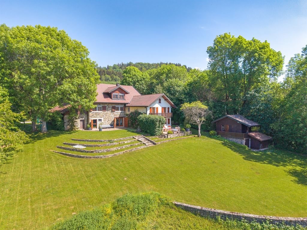 Maison à vendre, 394m², Cranves-Sales