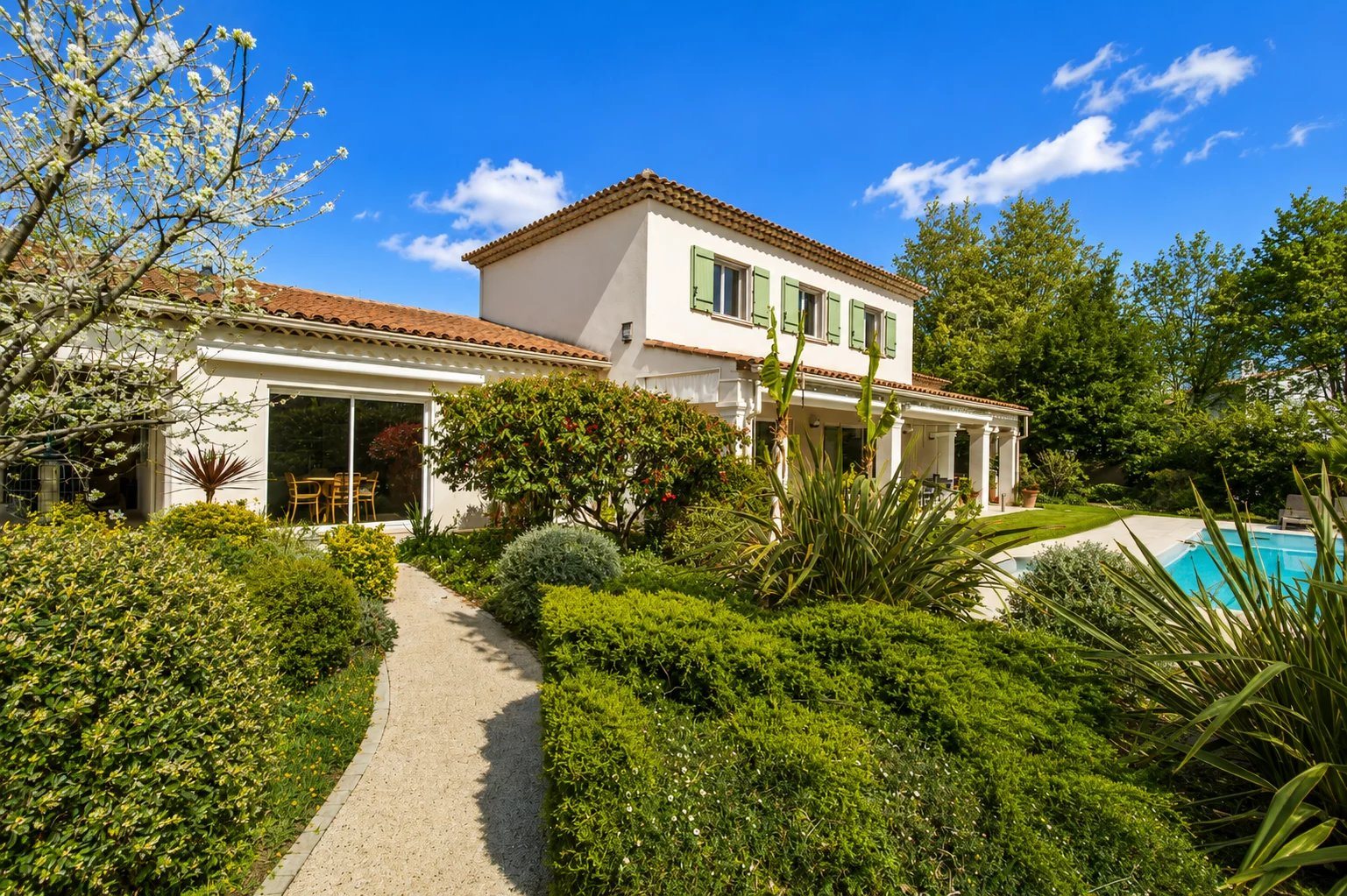 Maison à vendre, 248m², Roquefort-les-Pins