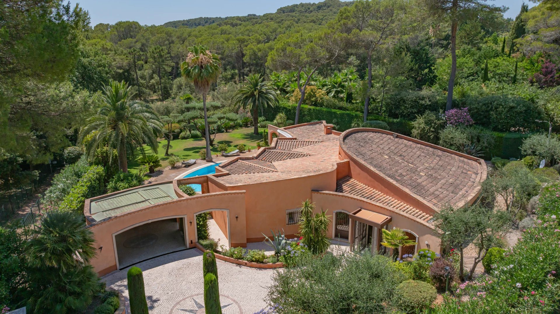 Maison à vendre, 250m², Mougins