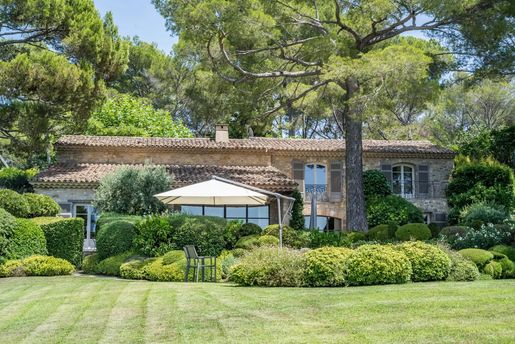 Maison 1 pièce 365 m² · à Mougins · 365 m² · 8 500 000 €