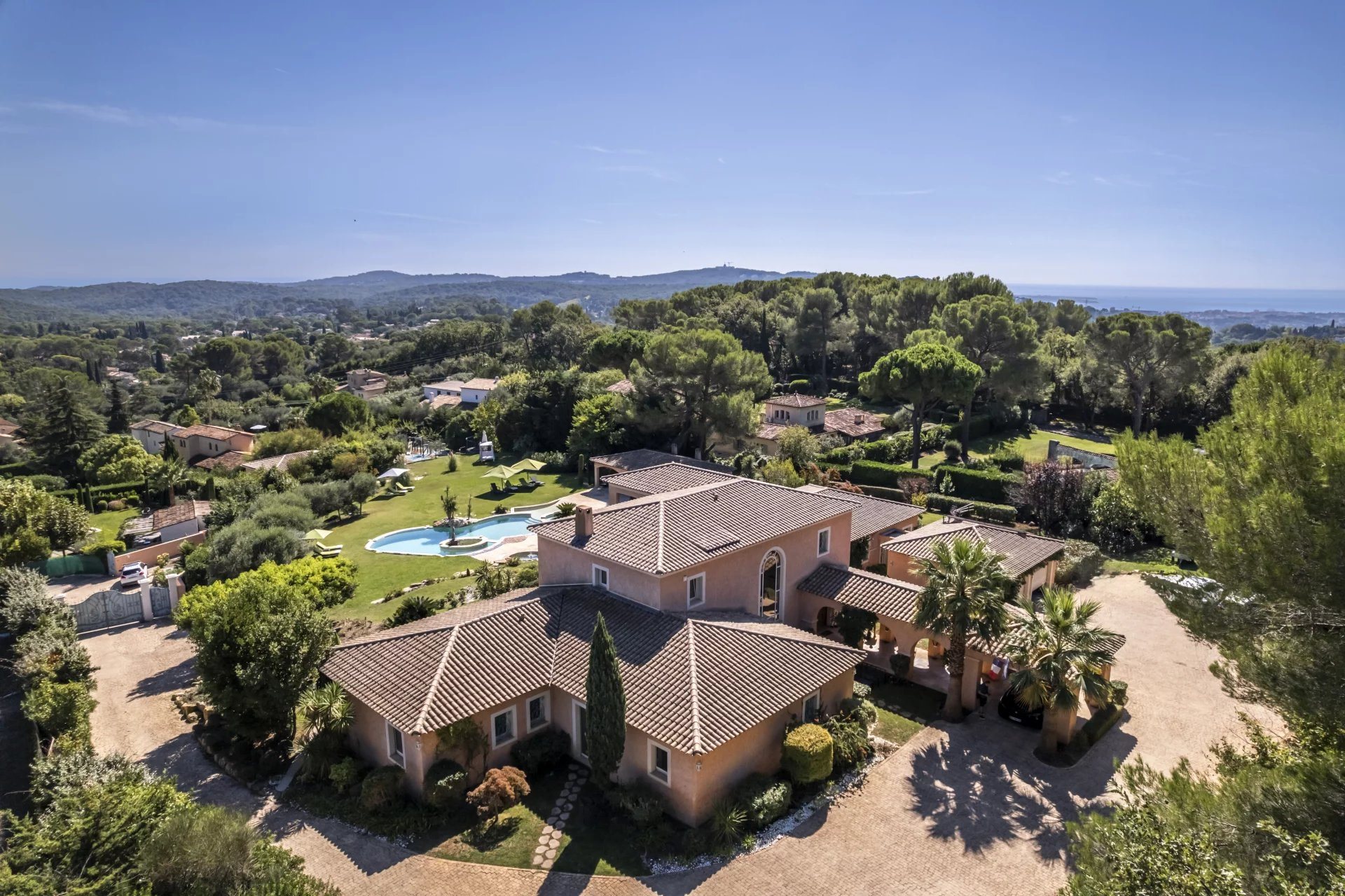 Maison à vendre, 570m², Mougins