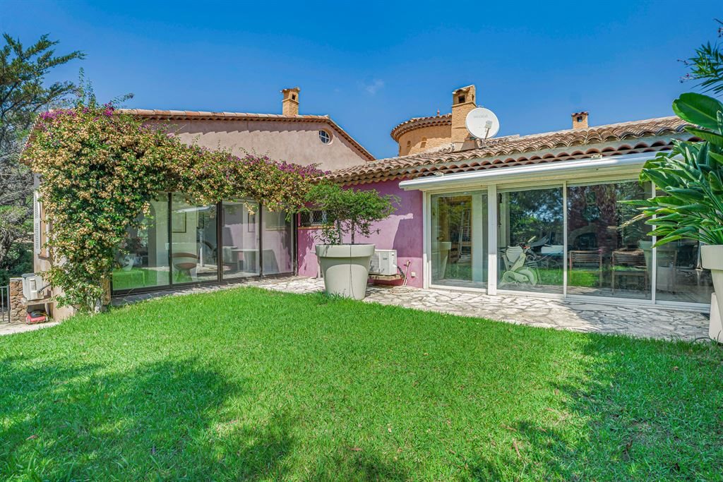 Maison à vendre, 220m², Théoule-sur-Mer