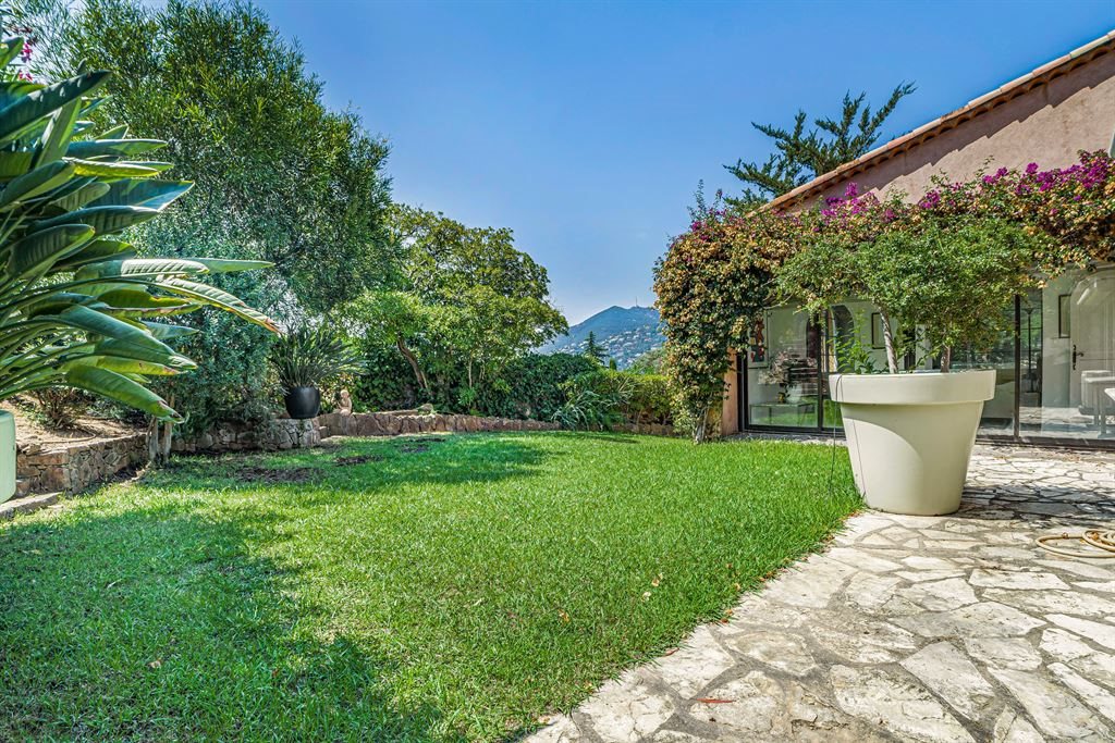 Maison à vendre, 220m², Théoule-sur-Mer