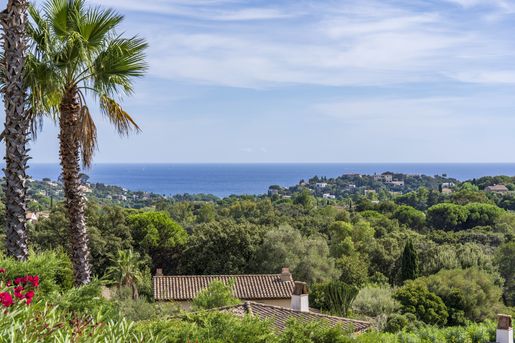 Maison 120 m² · à Cavalaire-sur-Mer · 120 m² · 1 199 000 €