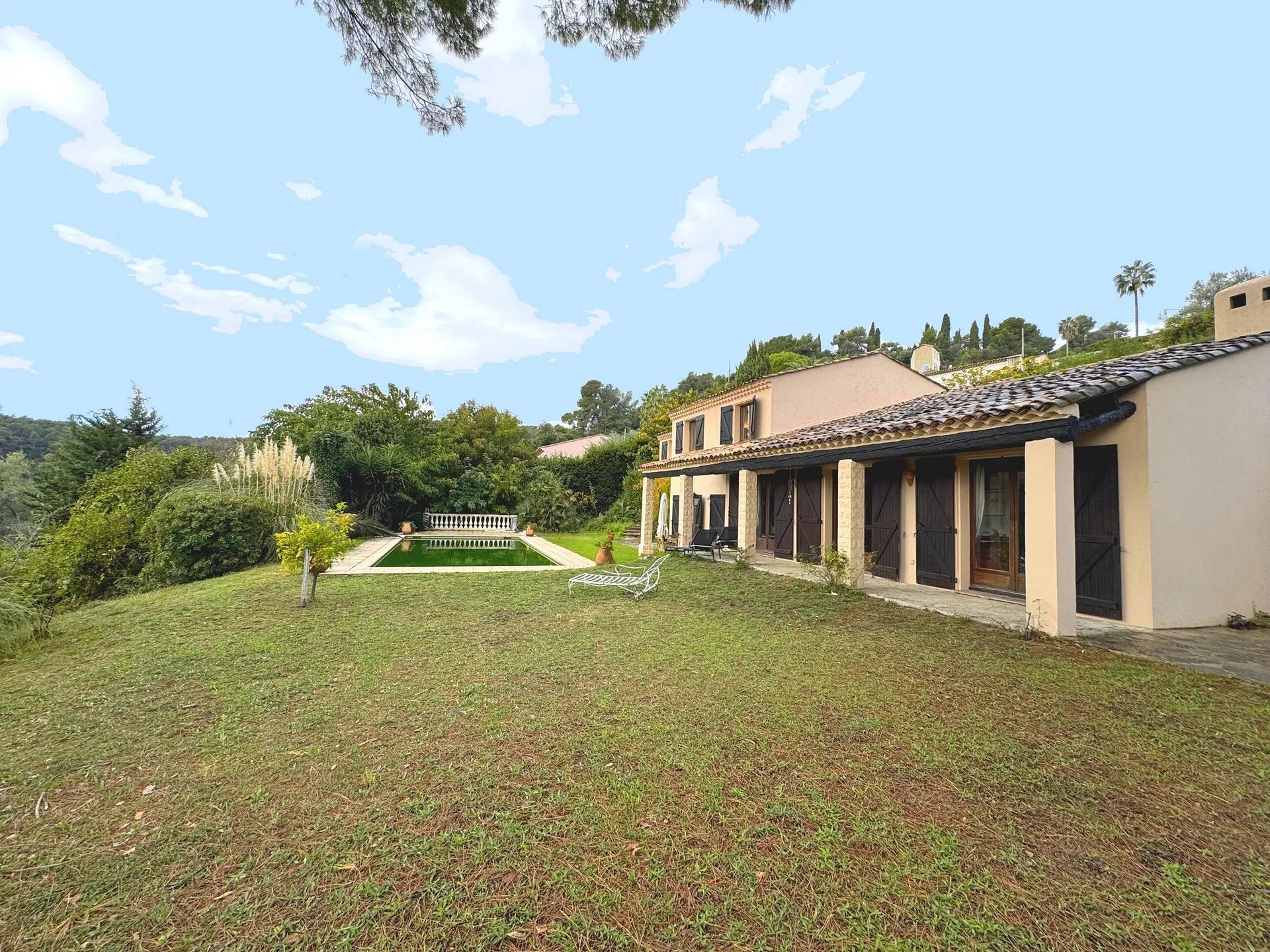 Maison à vendre, 220m², Vence