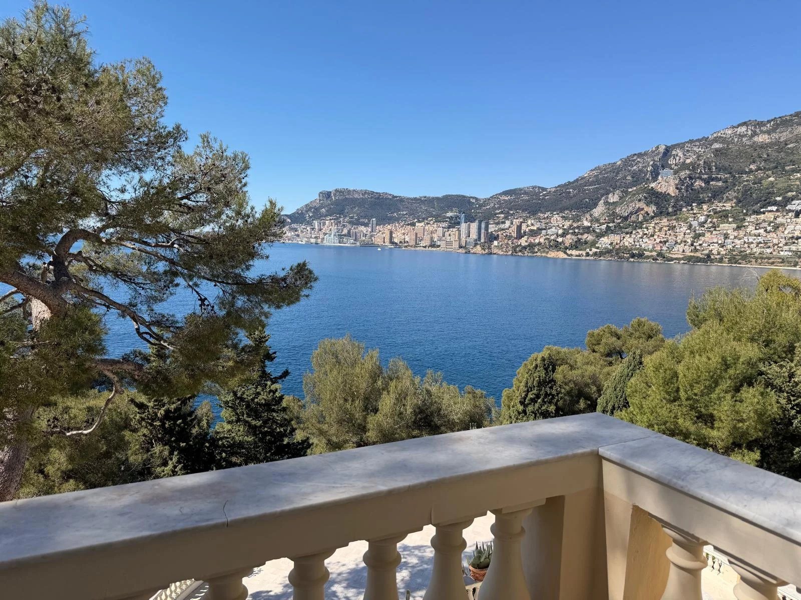 Appartement à vendre, 99m², Roquebrune-Cap-Martin