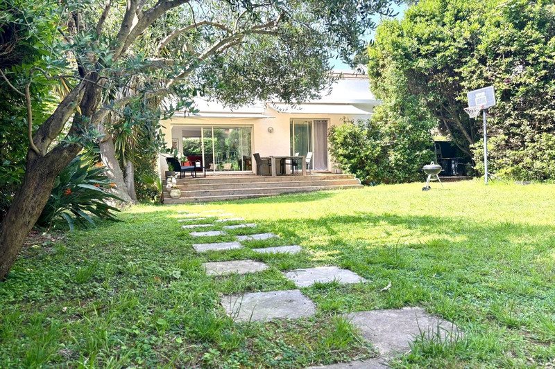Maison à vendre, 140m², Cap d'Antibes