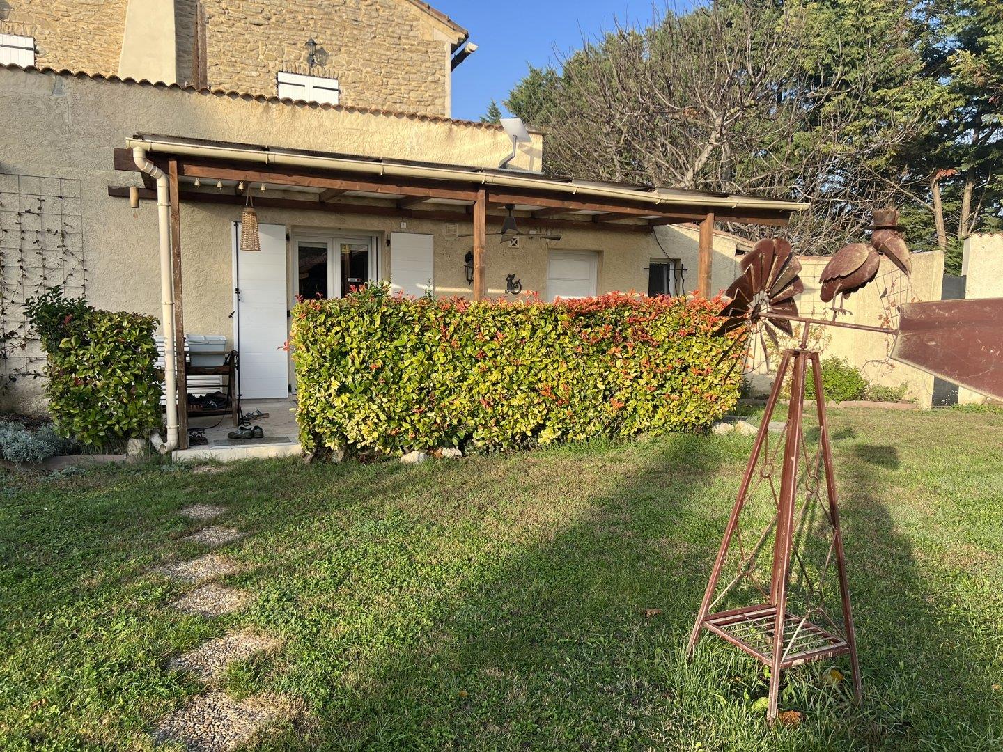 Maison à vendre, 372m², Entraigues-sur-la-Sorgue