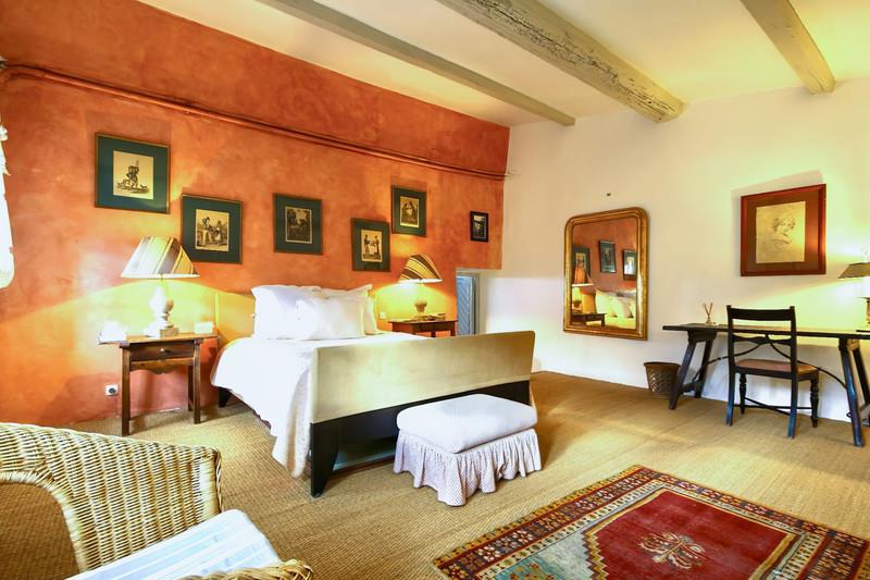 Maison à vendre, 400m², Oppède