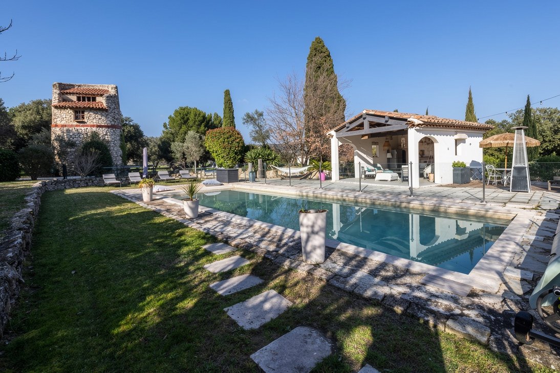 Maison à vendre, 246m², Ventabren