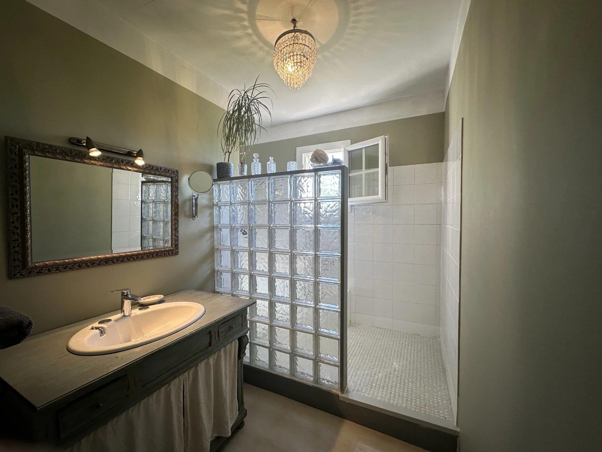 Maison à vendre, 233m², Arles