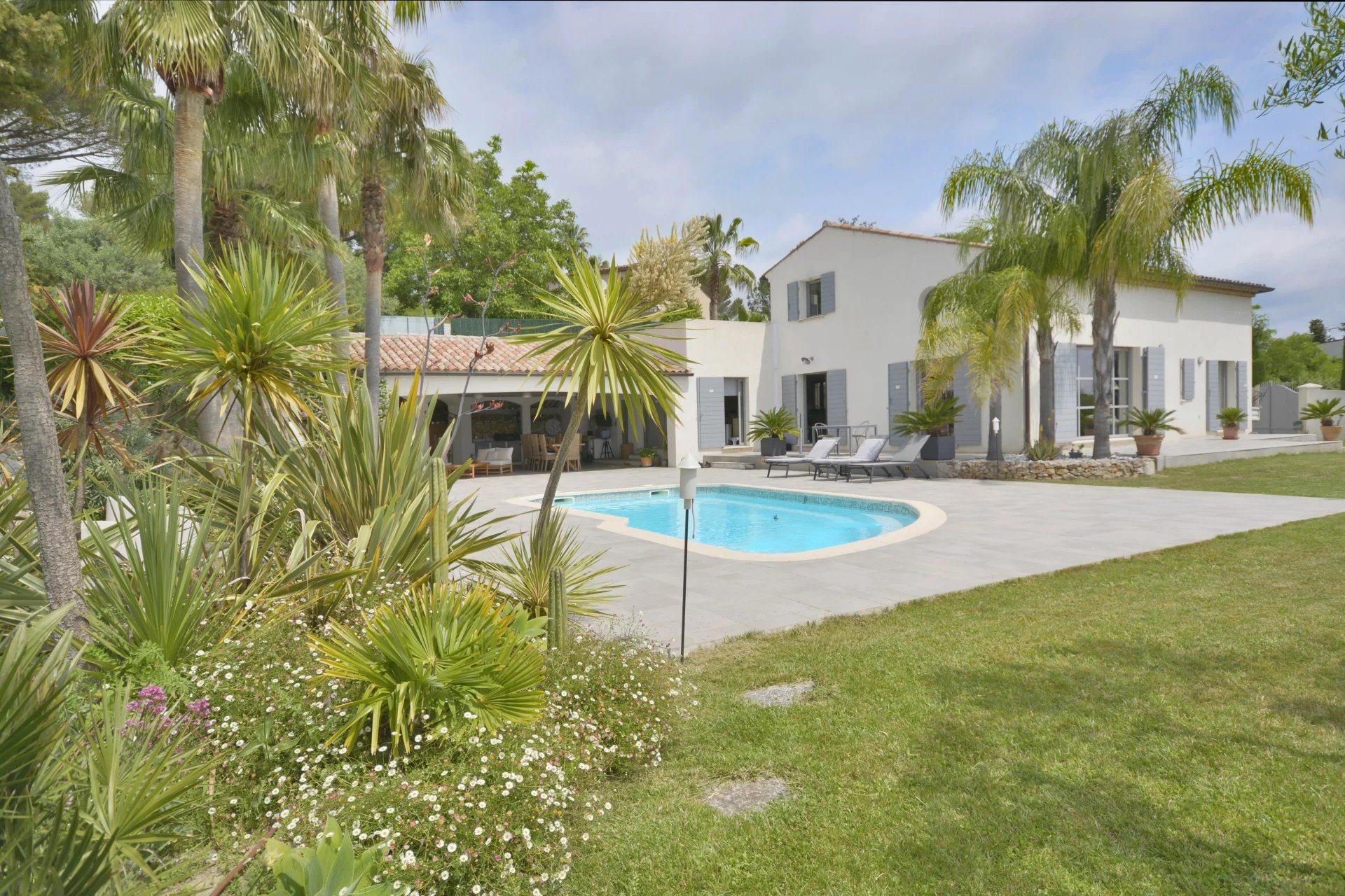 Maison à vendre, 190m², Valbonne