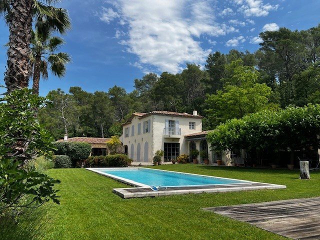 Maison à vendre, 360m², Fayence