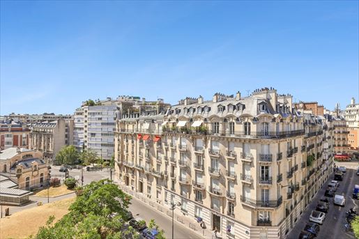 Appartement 122 m² · à Paris 16ème · 122 m² · 1 950 000 €