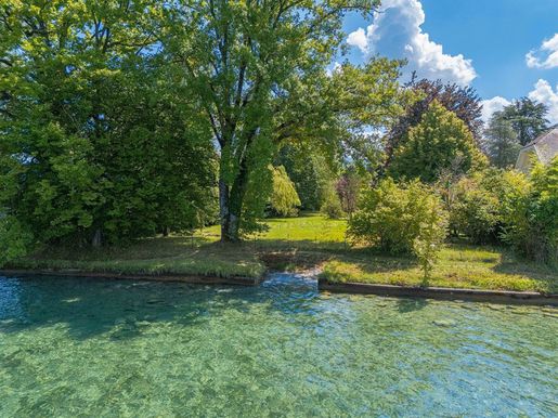 Terrain, terrain 2633 m² — Sciez (Haute-Savoie) · 2 300 000 €