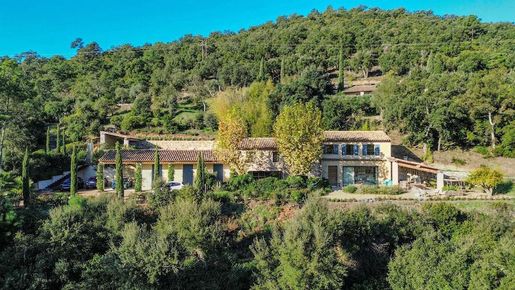 Maison 245 m² · à La Môle · 245 m² · 3 150 000 €