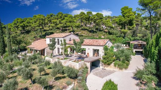 Maison 365 m² · à Maussane-les-Alpilles · 365 m² · 5 490 000 €
