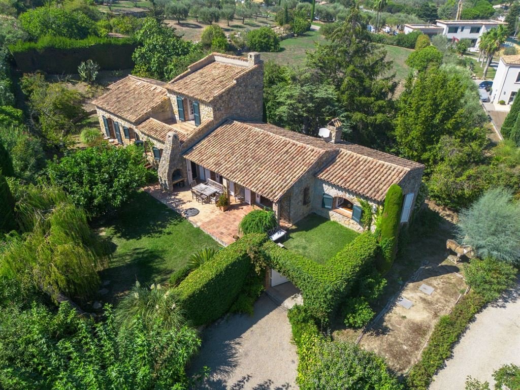 Maison à vendre, 190m², Mouans-Sartoux