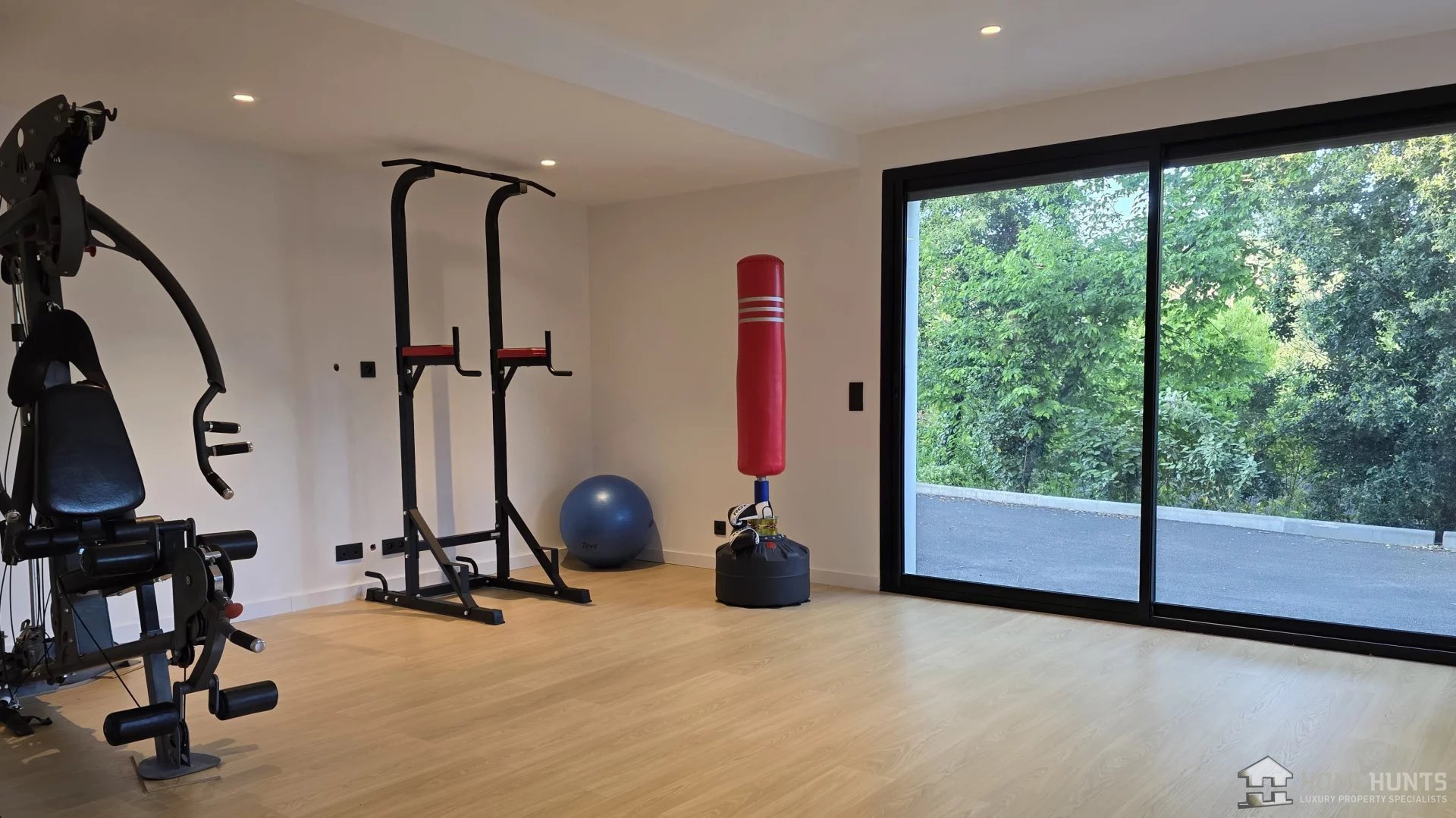 Maison à vendre, 237m², Roquefort-les-Pins