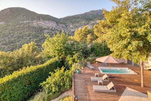 Maison 4 pièces 145 m² · à Roquebrune-Cap-Martin · 145 m² · 1 500 000 €