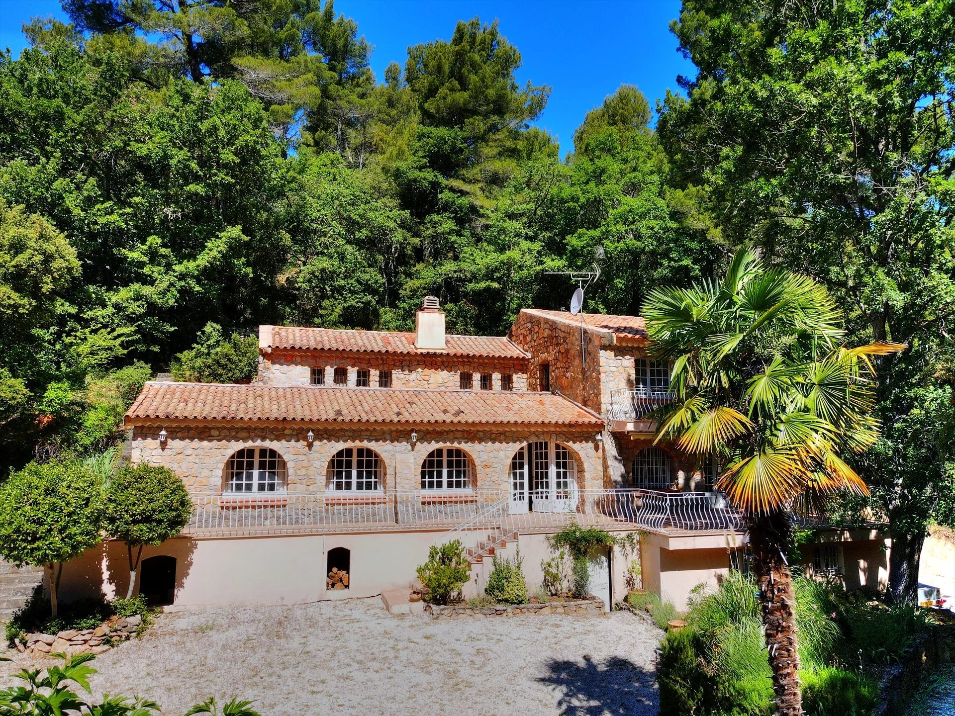 Maison à vendre, 158m², Aups