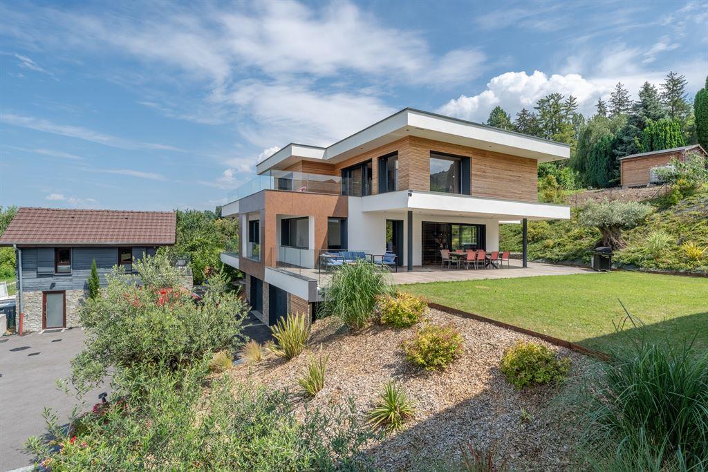 Maison à vendre, 276m², Neuvecelle