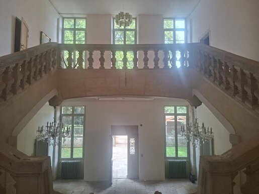 Maison 20 pièces 900 m² · à Nîmes · 900 m² · 2 995 000 €